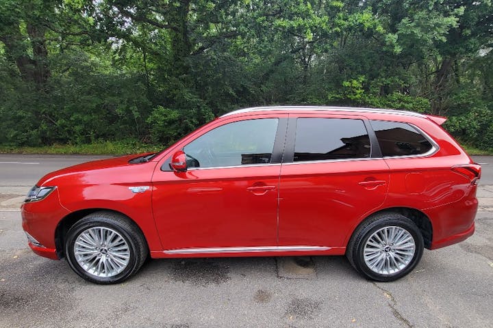  Mitsubishi Outlander PHEV 2.4h Twinmotor 13.8kwh 4h SUV 5dr Petrol Plug In Hybrid Cvt 4wd Euro 6 (s/s) (209 Ps) 2019