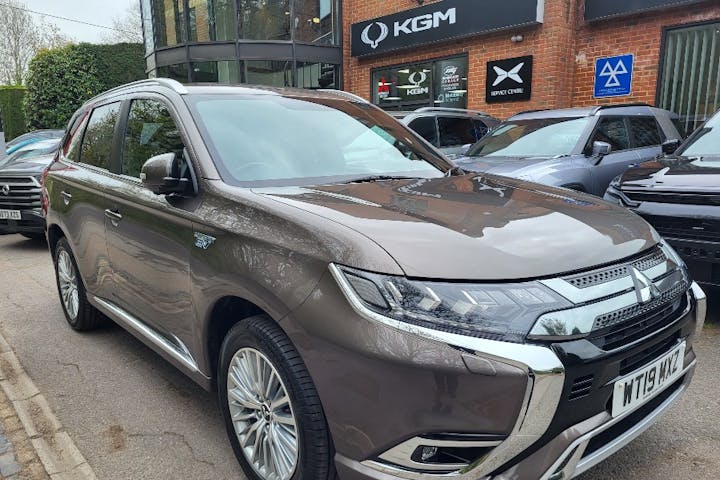  Mitsubishi Outlander PHEV 2.4h Twinmotor 13.8kwh 4h SUV 5dr Petrol Plug In Hybrid Cvt 4wd Euro 6 (s/s) (209 Ps) 2019